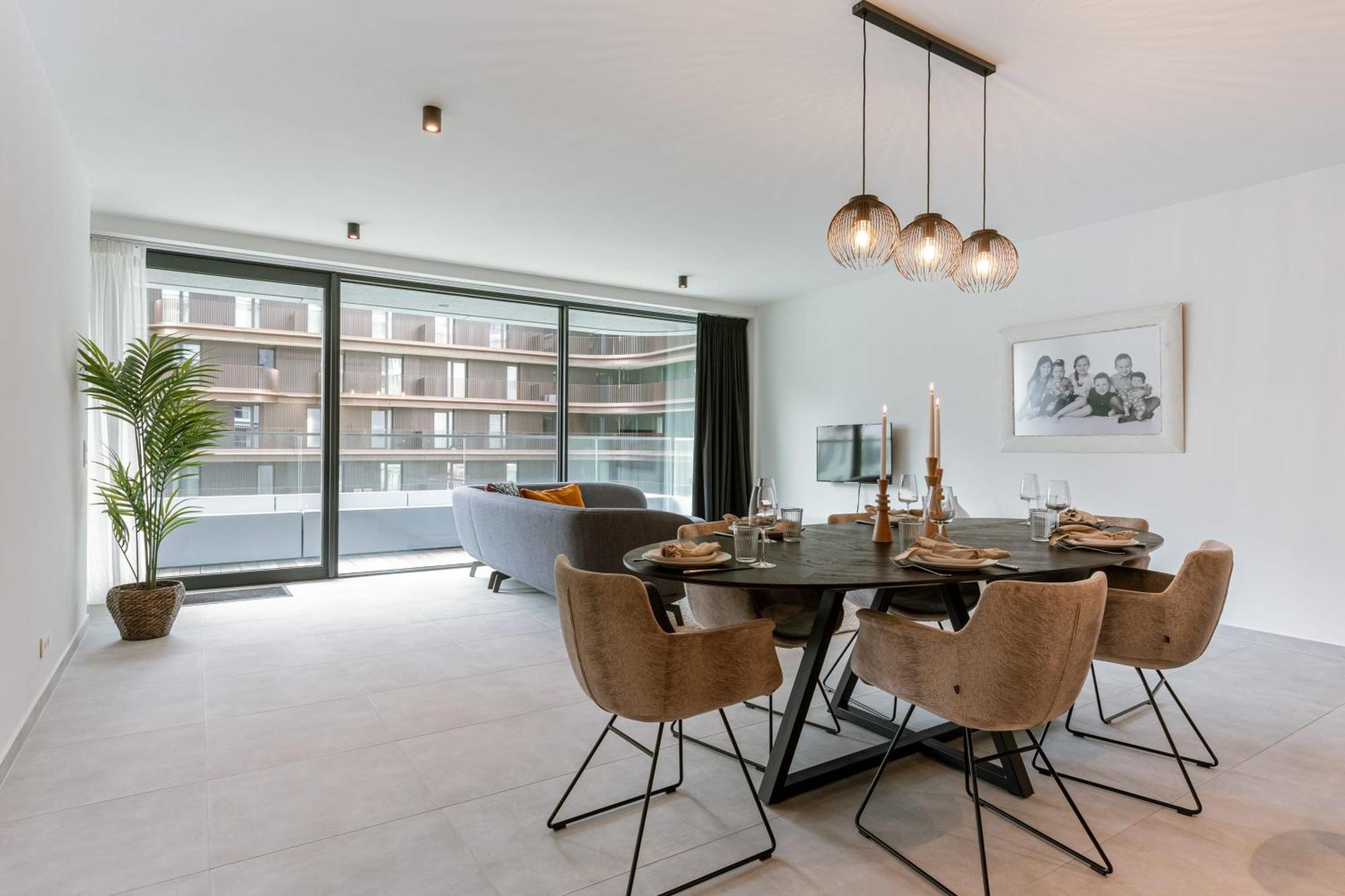 Huswell - Beautiful With Spacious Terrace Appartement Oostende