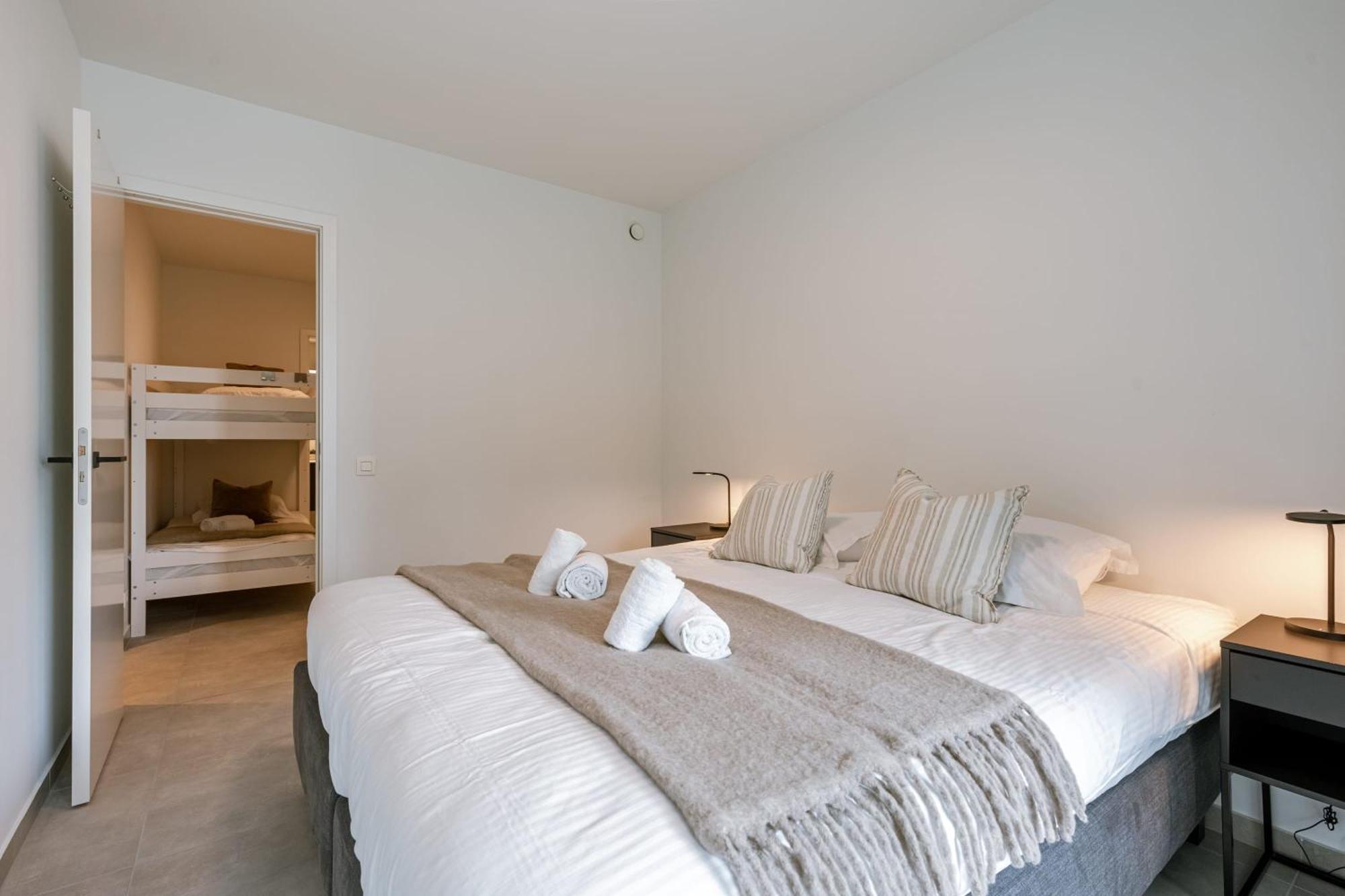Huswell - Beautiful With Spacious Terrace Appartement