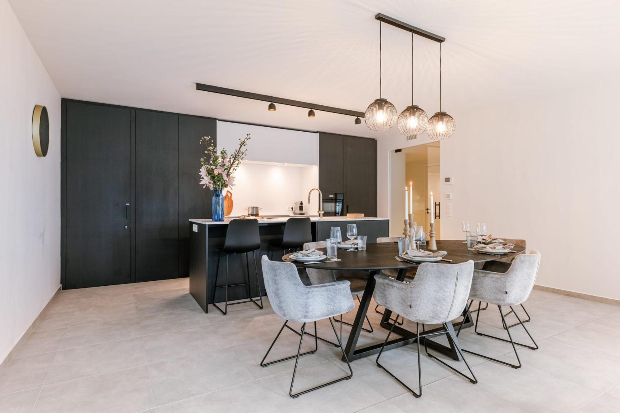 Appartement Huswell - Beautiful With Spacious Terrace