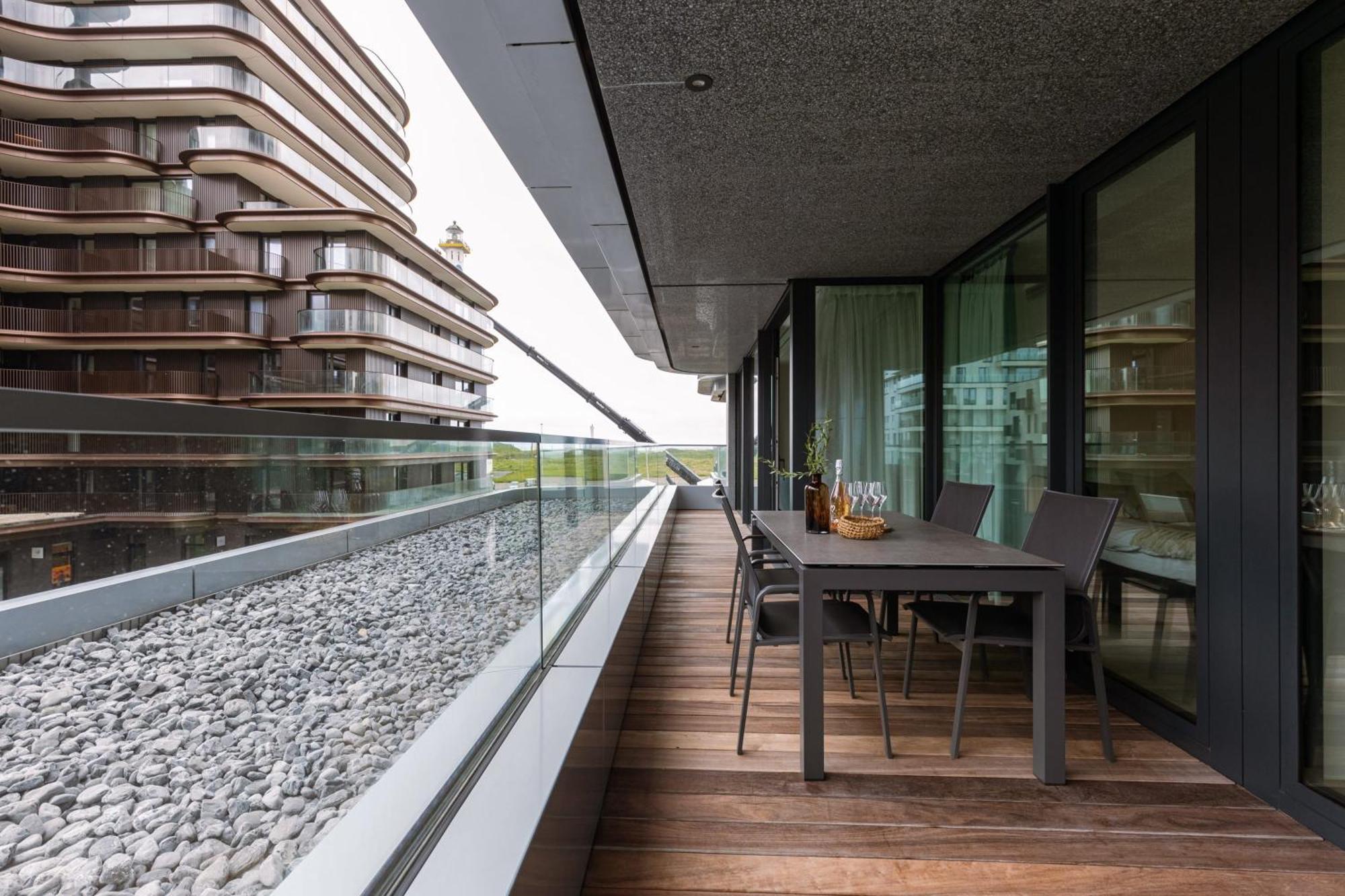 Huswell - Beautiful With Spacious Terrace Appartement *